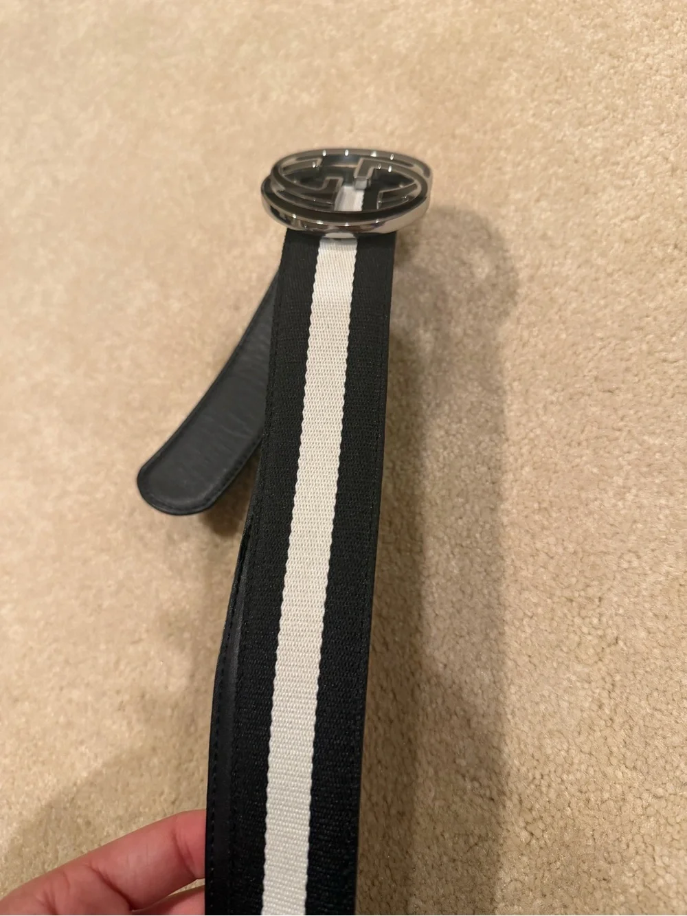 Gucci Men's Black Belt with White Stripe and Silver Double G Buckle